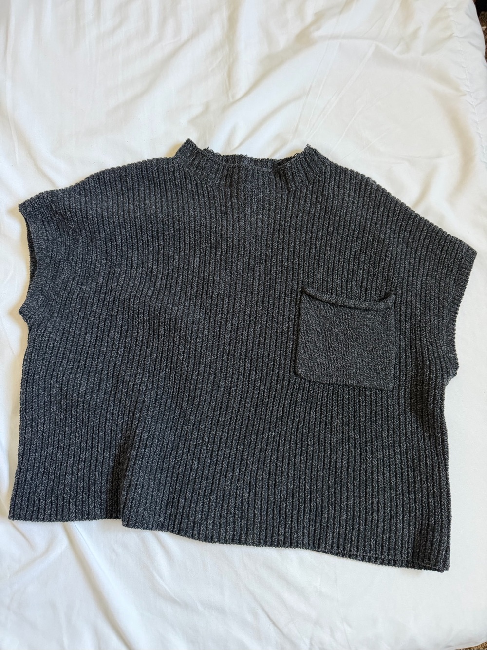 Free People Charcoal Gray Ribbed Cropped Sweater
